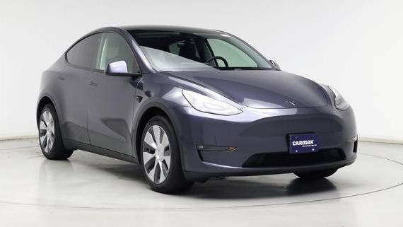 TESLA MODEL Y 2021 5YJYGDEE8MF105824 image